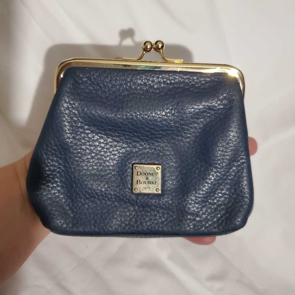 Dooney & Bourke Kisslock Coin Wallet Pebble Leather Blue (NEW without Tags) - Picture 11 of 12
